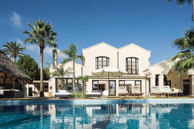 Villa Costa del Sol with pool